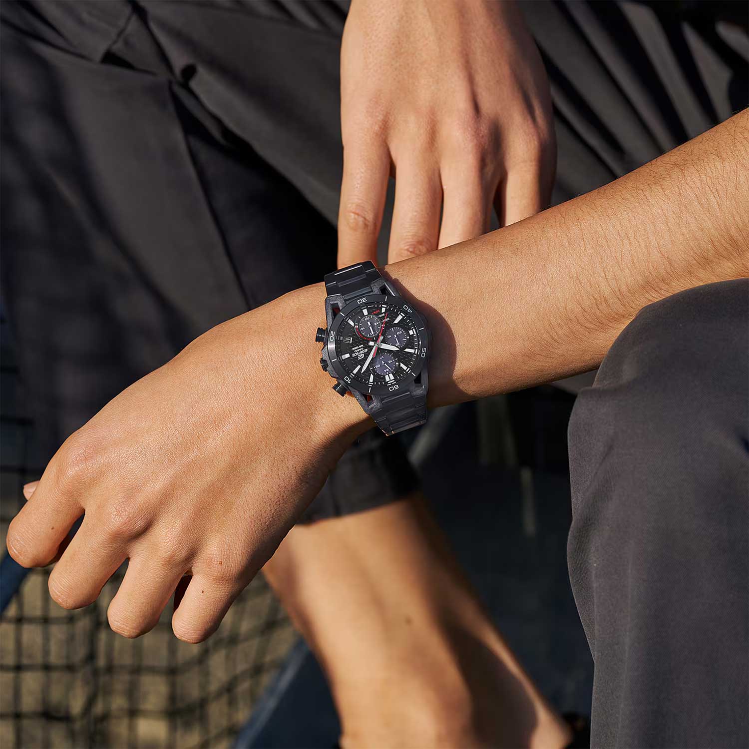 Японские наручные часы CASIO EDIFICE EQS-960DC-1A
