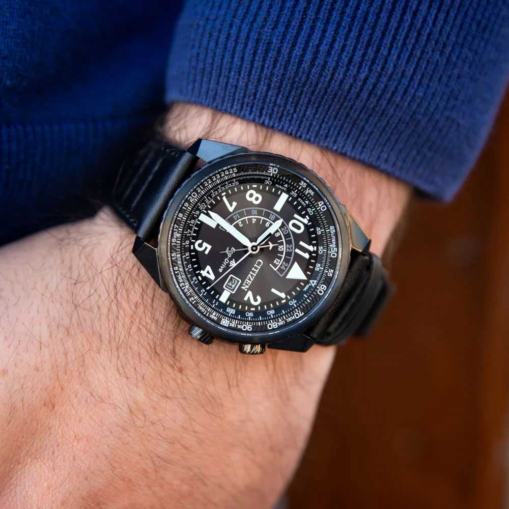 Японские наручные часы CITIZEN  BJ7135-02E