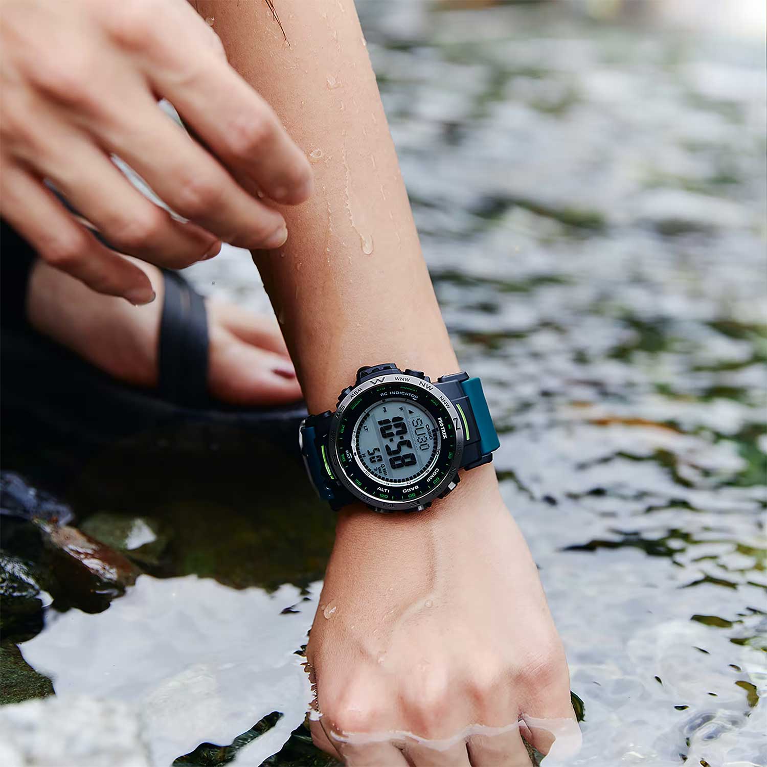 Японские наручные часы CASIO PRO TREK PRW-35Y-3