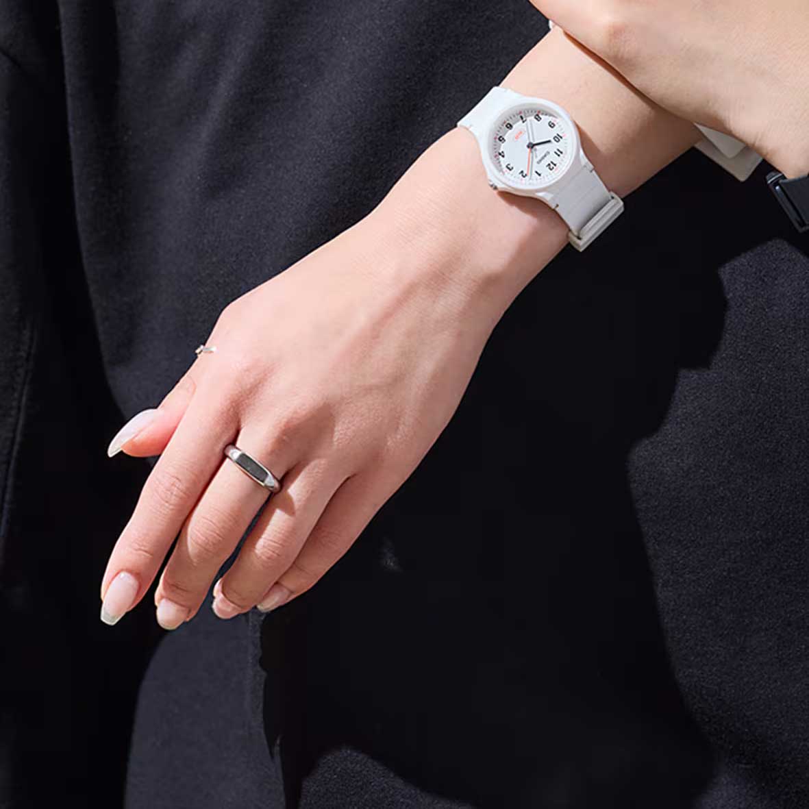 Японские наручные часы CASIO CASIO COLLECTION LQ-24B-7B