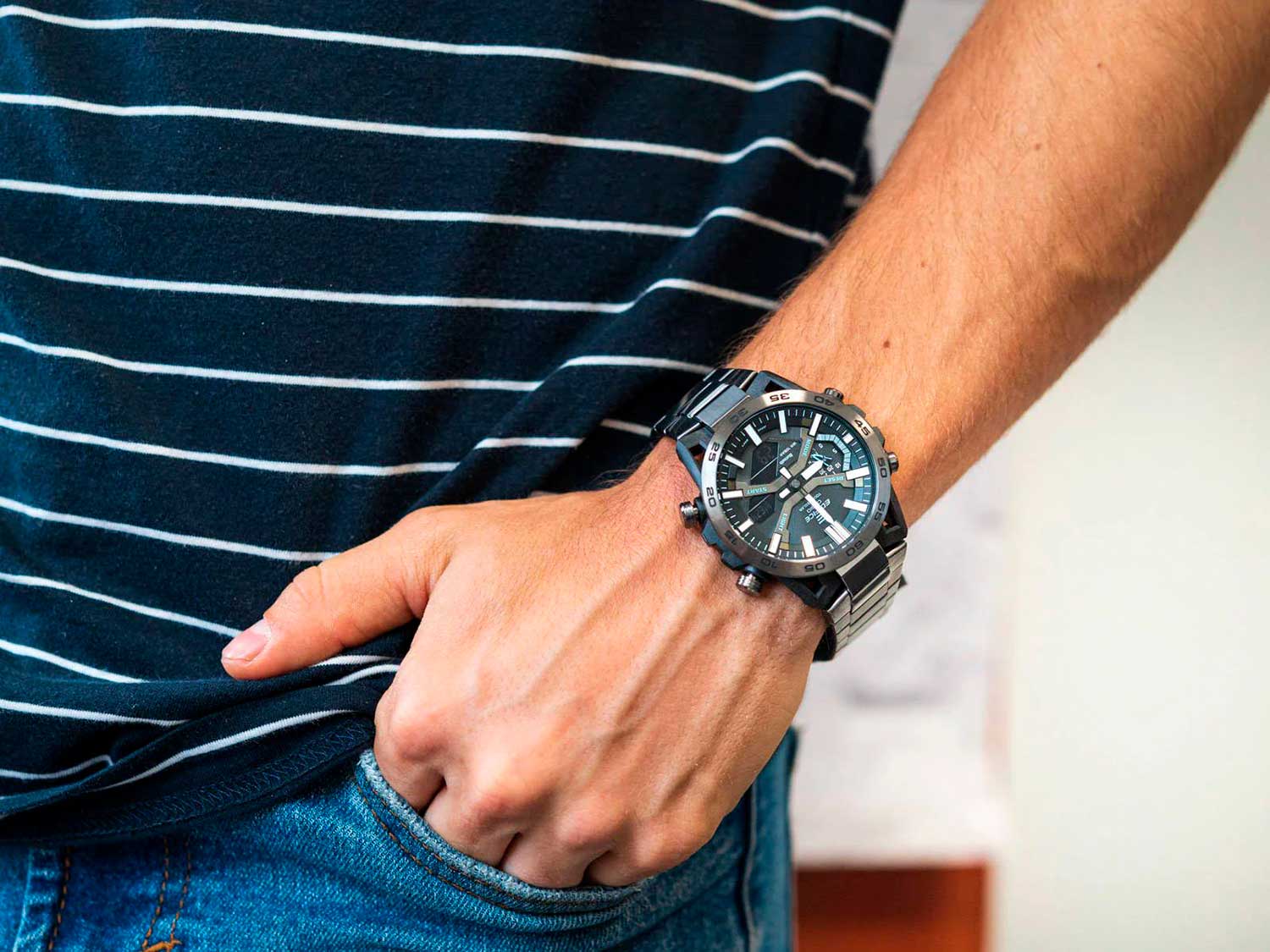 Японские наручные часы CASIO EDIFICE ECB-2000DC-1A