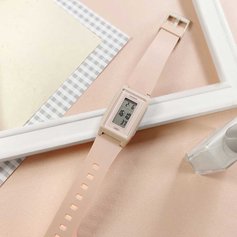 Японские наручные часы CASIO CASIO COLLECTION LF-10WH-4