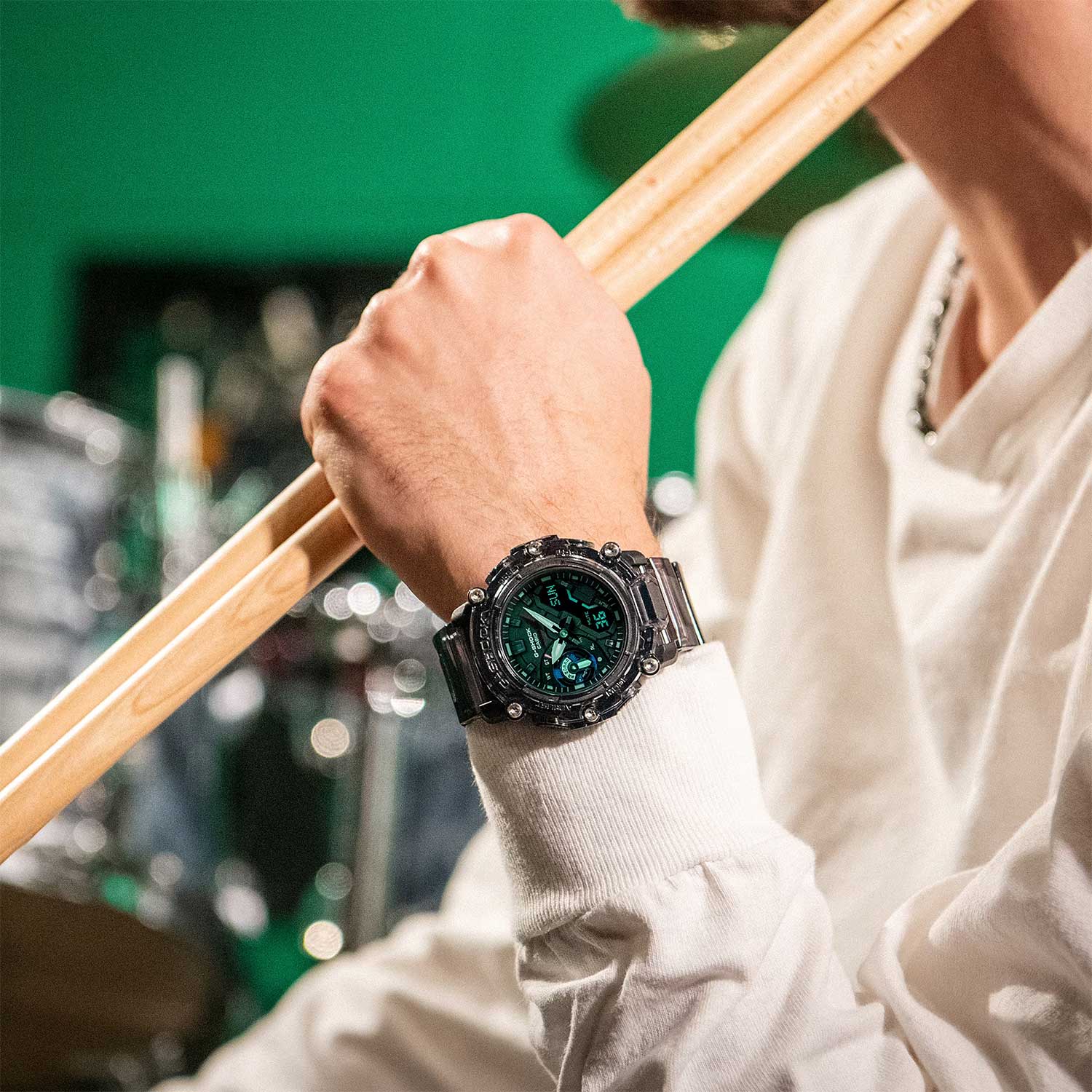 Японские наручные часы CASIO G-SHOCK GA-2200SKL-8A