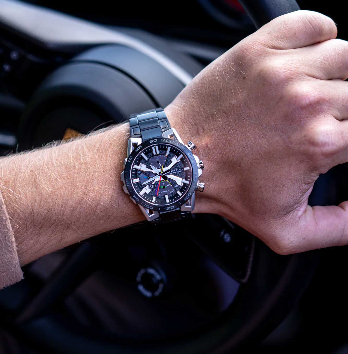 Японские наручные часы CASIO EDIFICE EQB-2000DC-1A