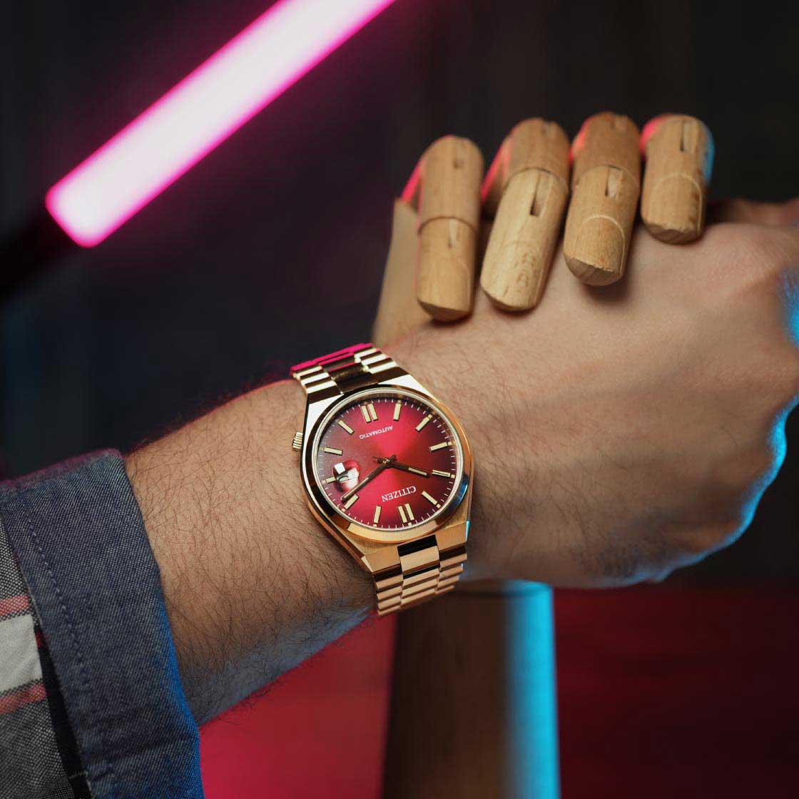 Японские наручные часы CITIZEN  NJ0153-82X