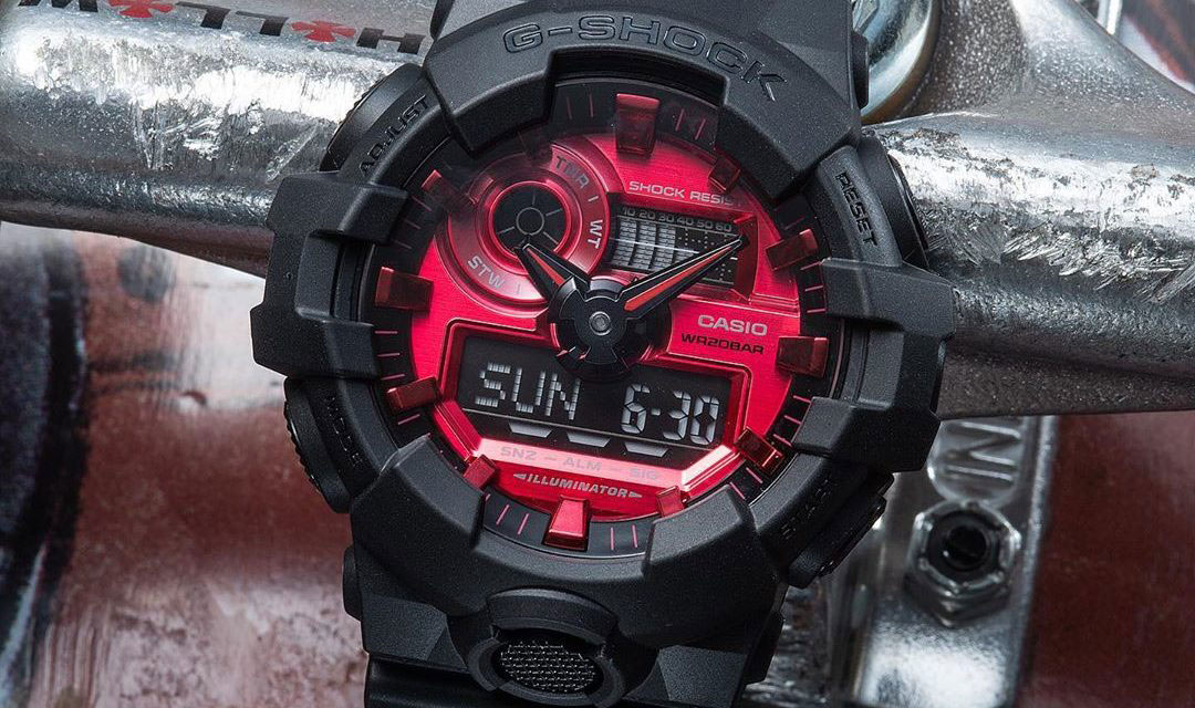 Японские наручные часы Casio G-SHOCK GA-700AR-1AER с хронографом