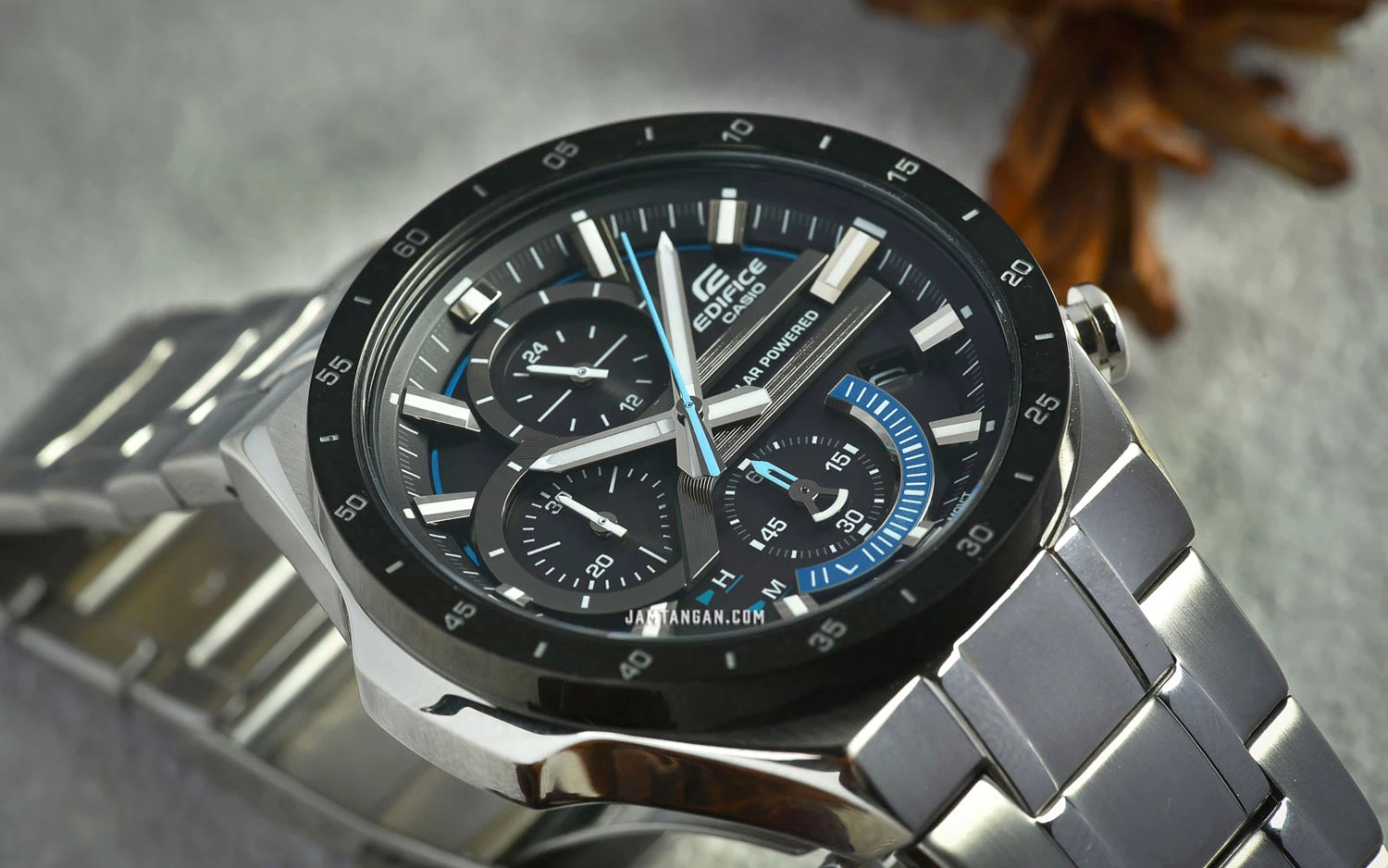 Японские наручные часы CASIO EDIFICE EQS-920DB-1B