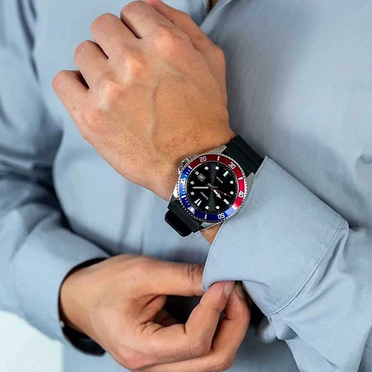 Японские наручные часы Casio Collection MDV-107-1A3VEF