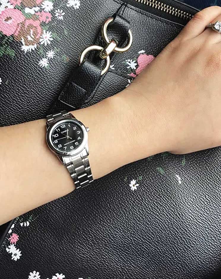 Японские наручные часы Casio Collection LTP-V001D-1B