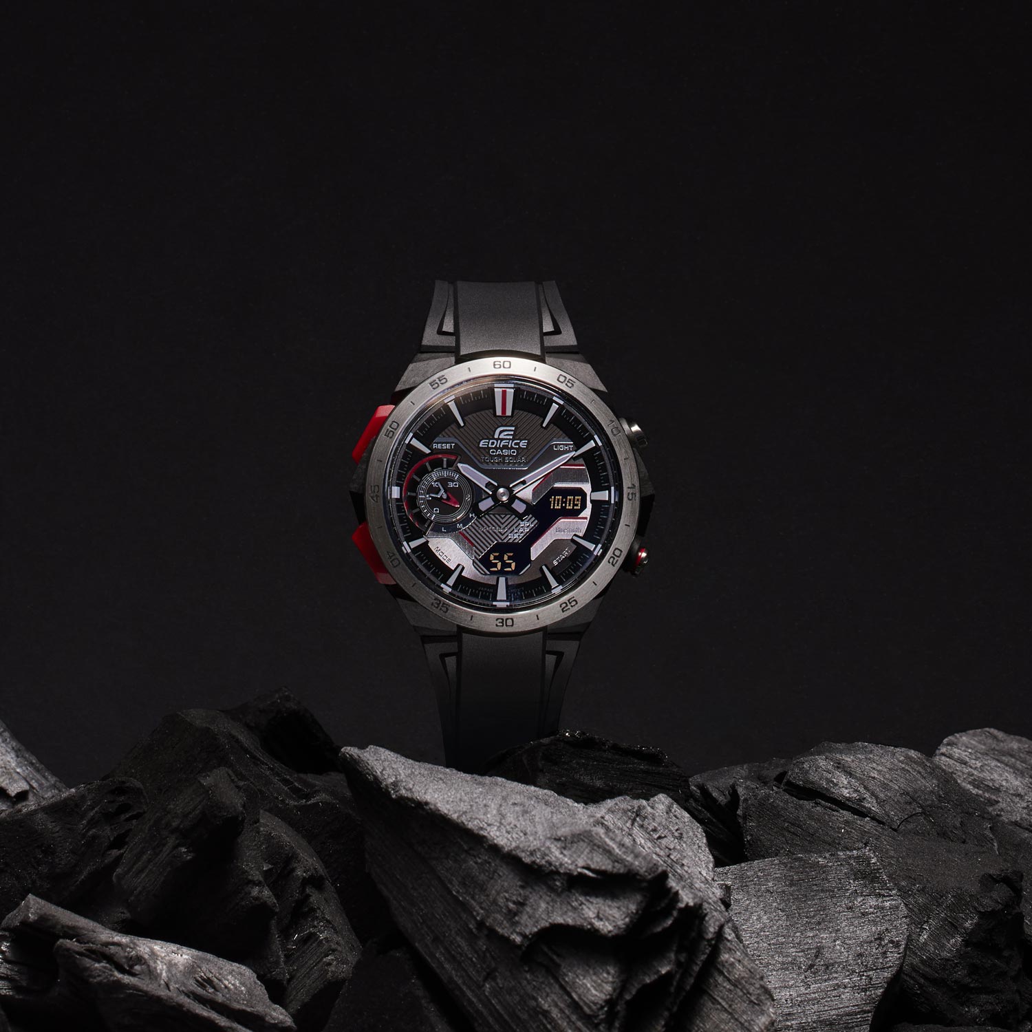 Японские наручные часы CASIO EDIFICE ECB-2200P-1A