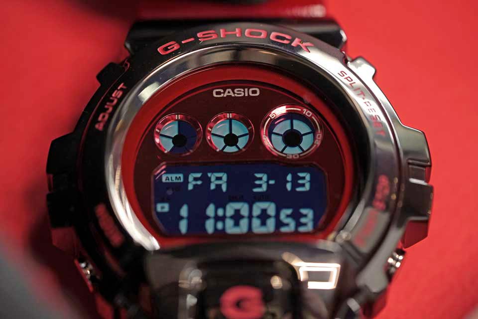 Японские наручные часы CASIO G-SHOCK GM-6900B-4ER