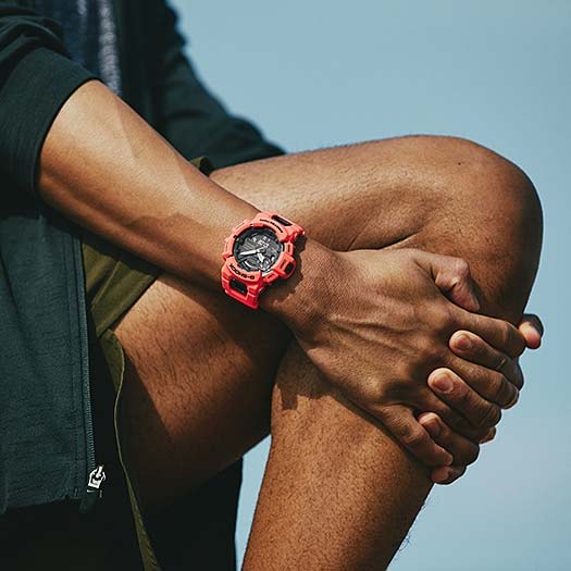 Японские спортивные наручные часы Casio G-SHOCK GBA-900-4AER с хронографом