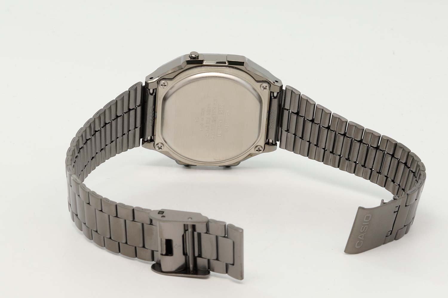 Японские наручные часы Casio Vintage A168WEGG-1AEF с хронографом