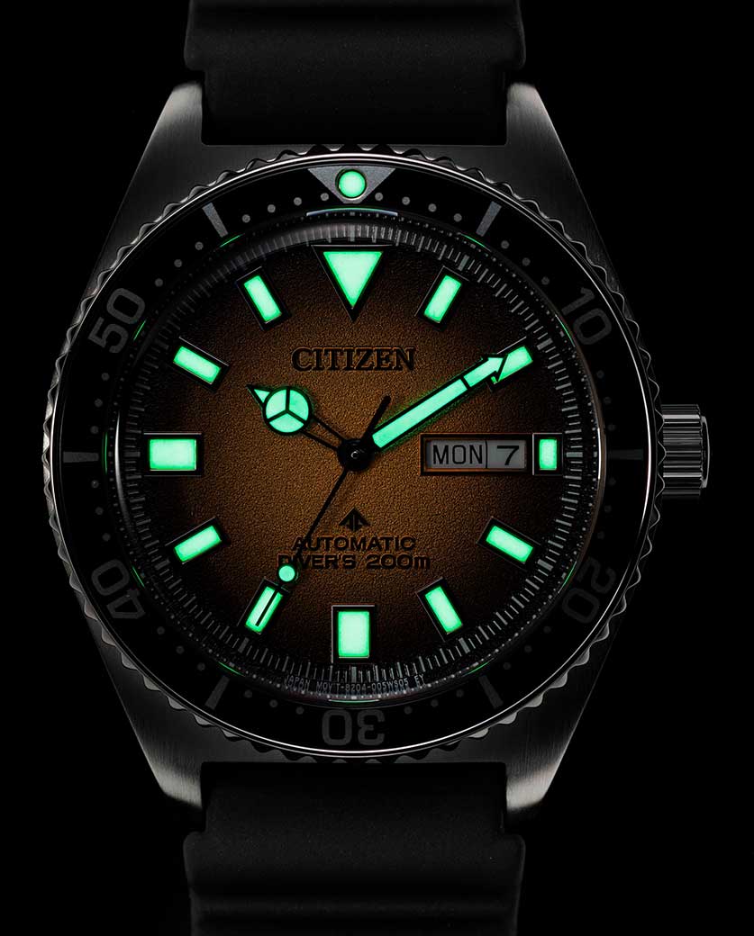 Японские наручные часы CITIZEN  NY0120-01X
