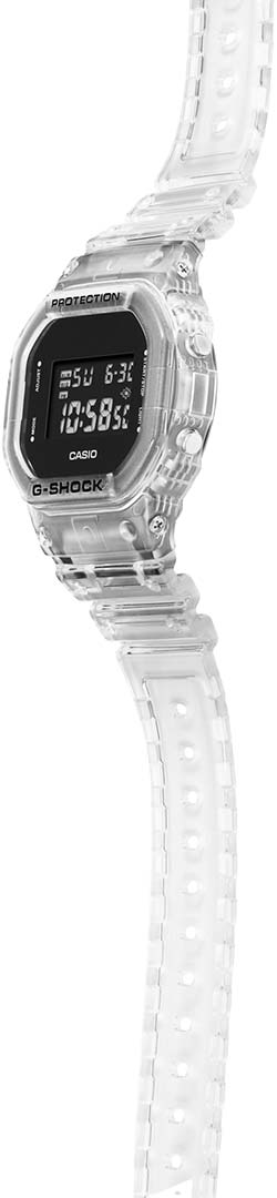 Японские наручные часы Casio G-SHOCK DW-5600SKE-7ER с хронографом