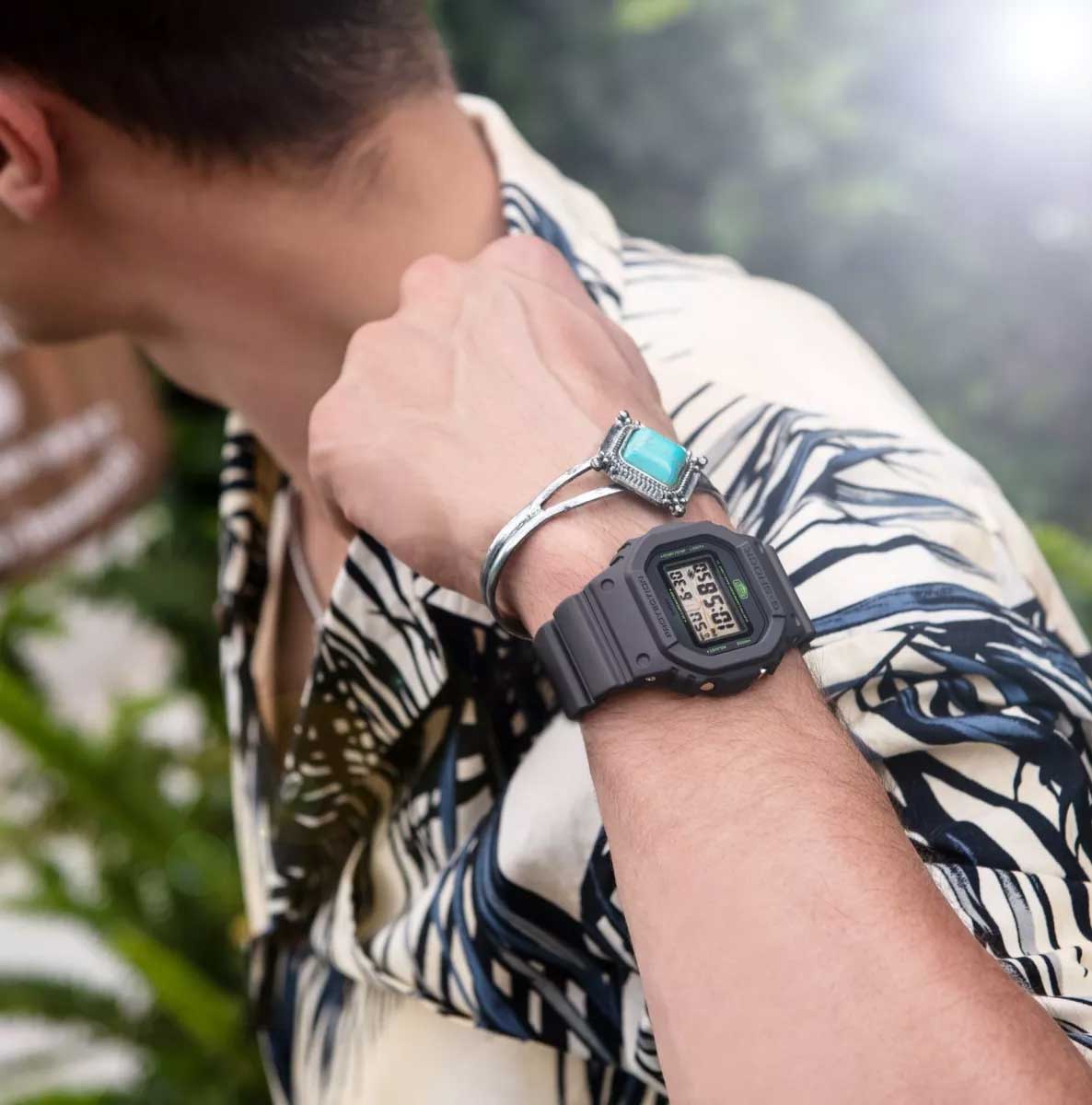 Японские наручные часы CASIO G-SHOCK DW-5600MNT-1
