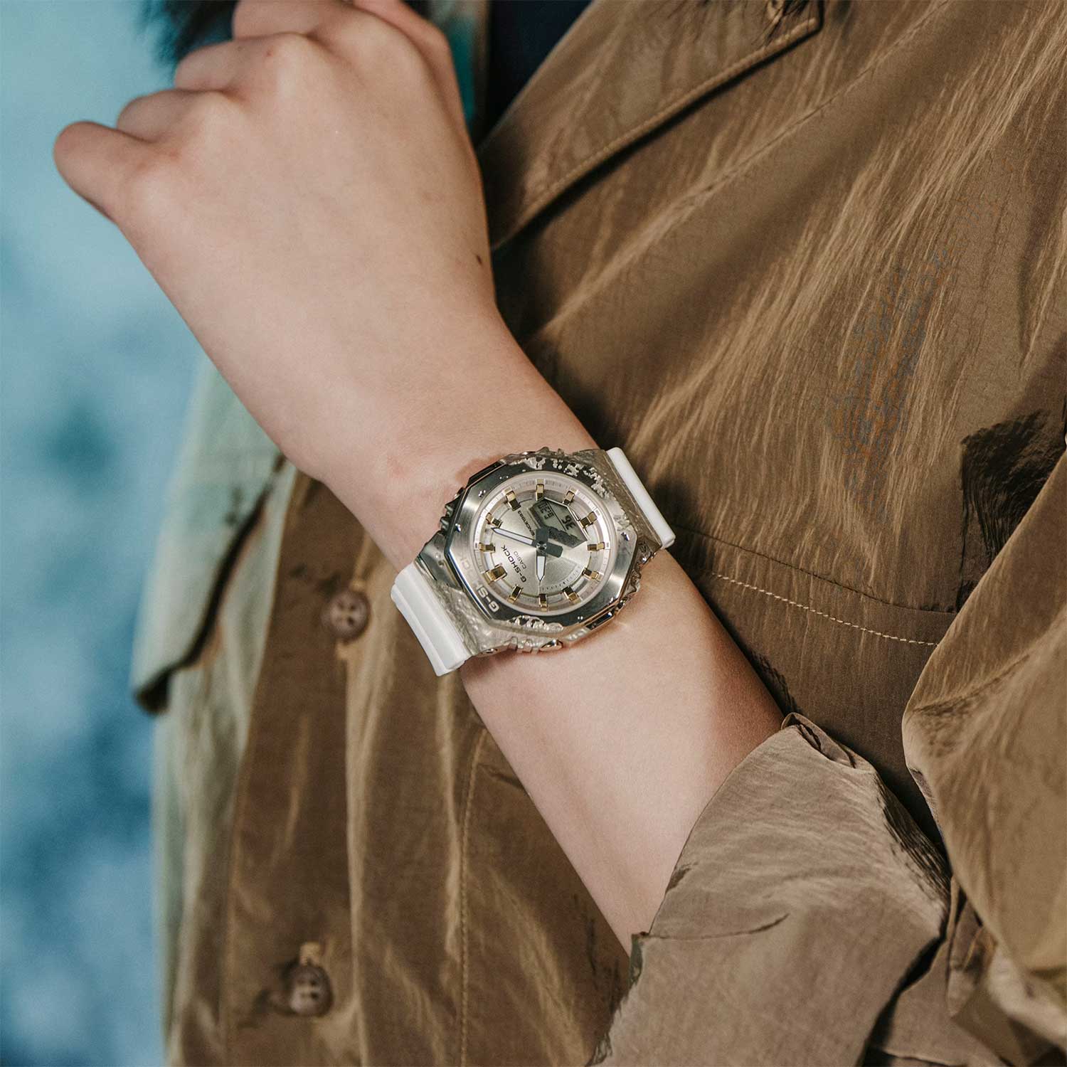 Японские наручные часы Casio G-SHOCK GM-S2140GEM-9A с хронографом
