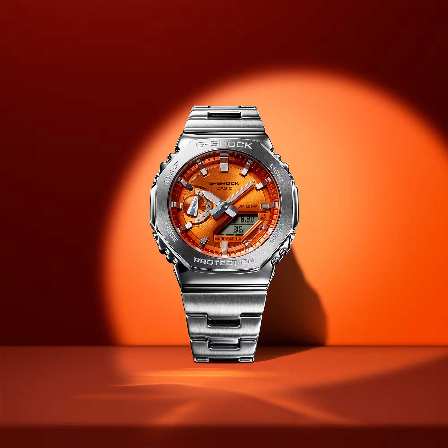 Японские наручные часы CASIO G-SHOCK GM-2110D-4A