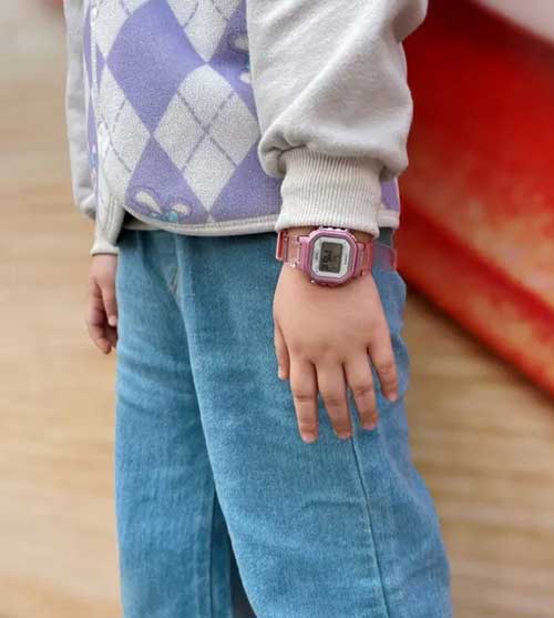 Японские наручные часы CASIO CASIO COLLECTION LA-20WHS-4A