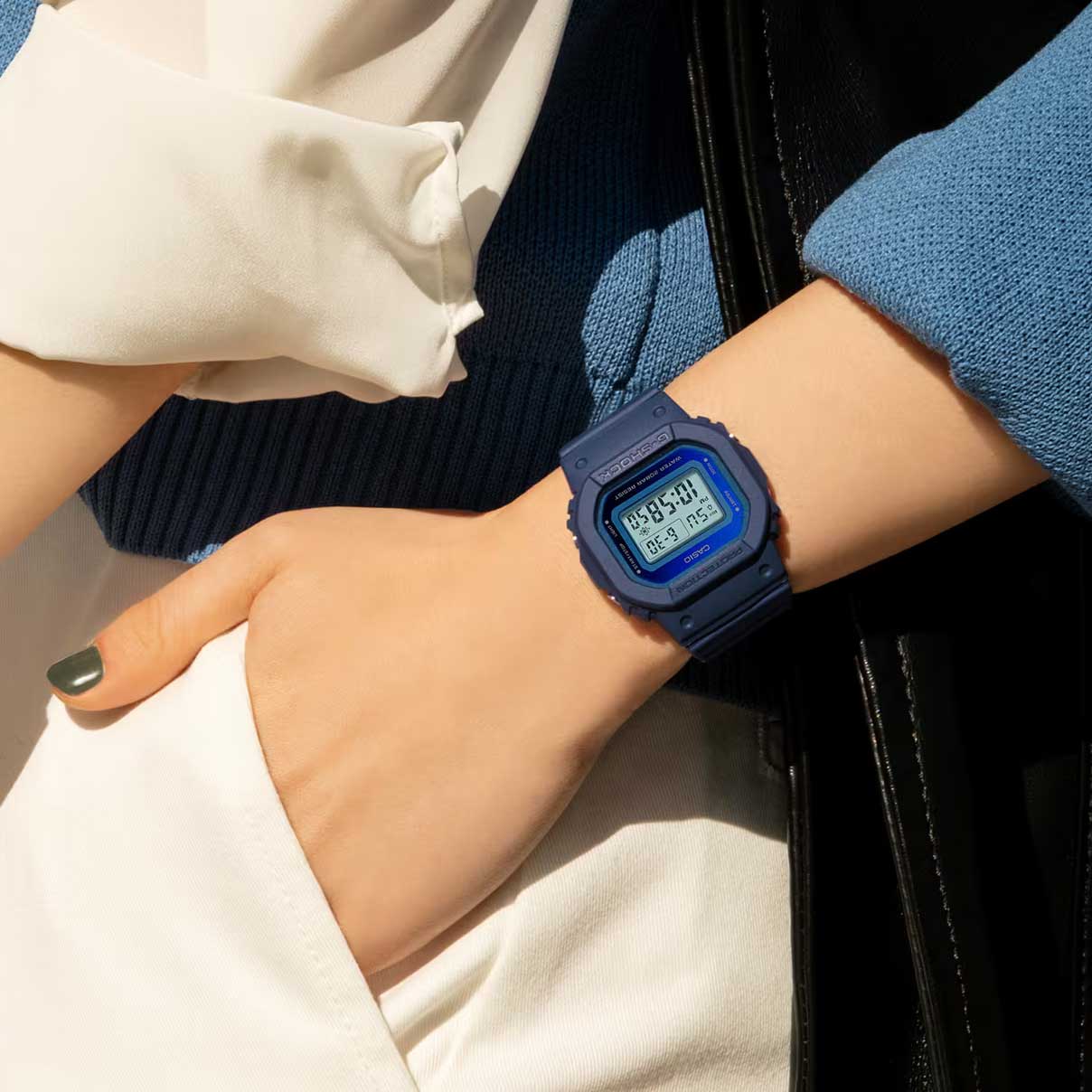 Японские наручные часы CASIO G-SHOCK GMD-S5600-2