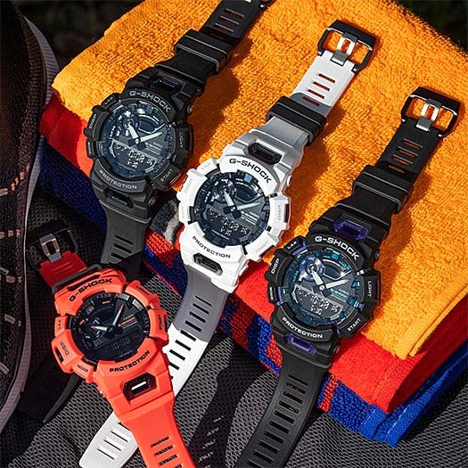 Японские спортивные наручные часы Casio G-SHOCK GBA-900-1AER с хронографом