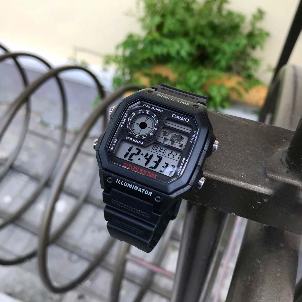 Японские наручные часы CASIO CASIO COLLECTION AE-1200WH-1A
