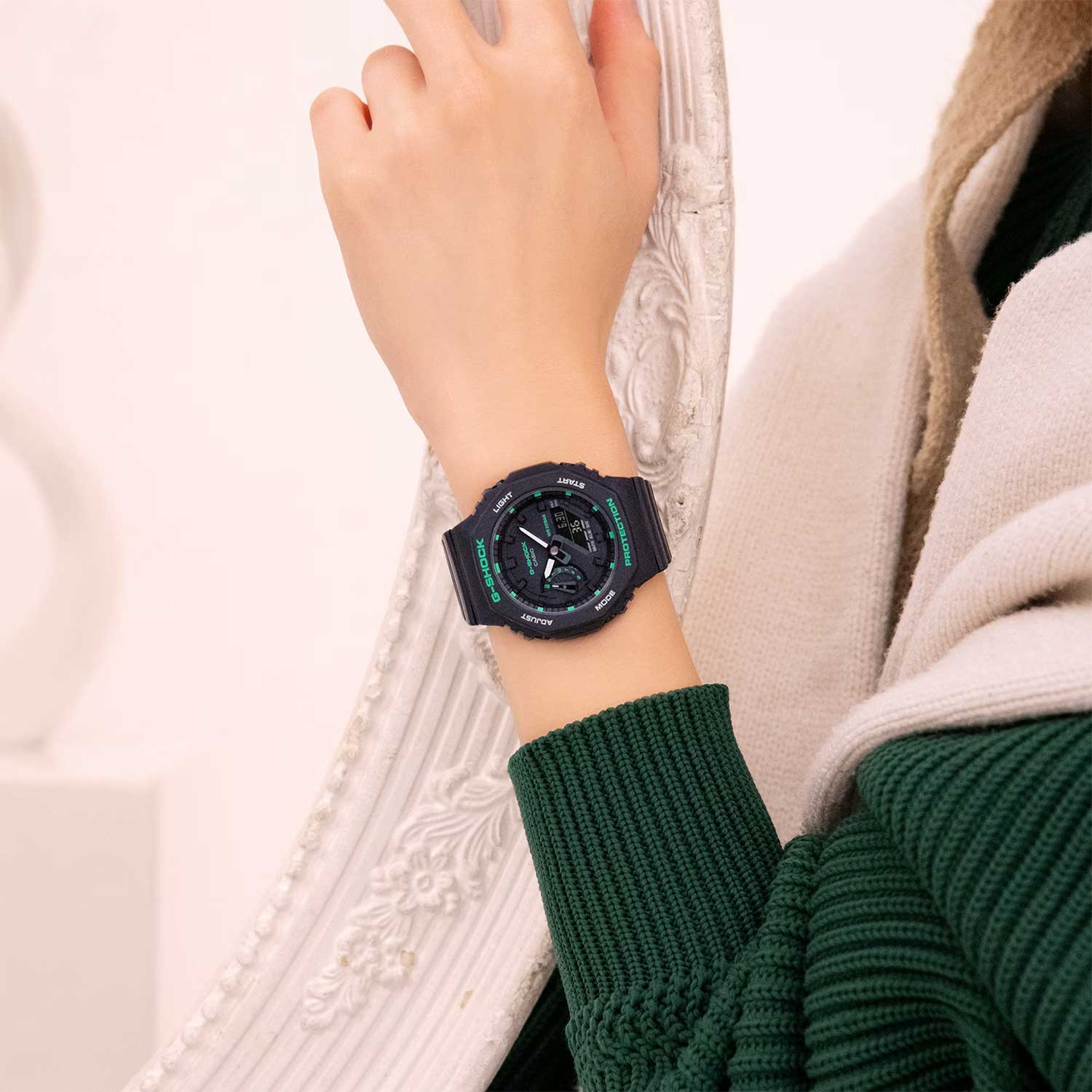 Японские наручные часы CASIO G-SHOCK GMA-S2100GA-1A