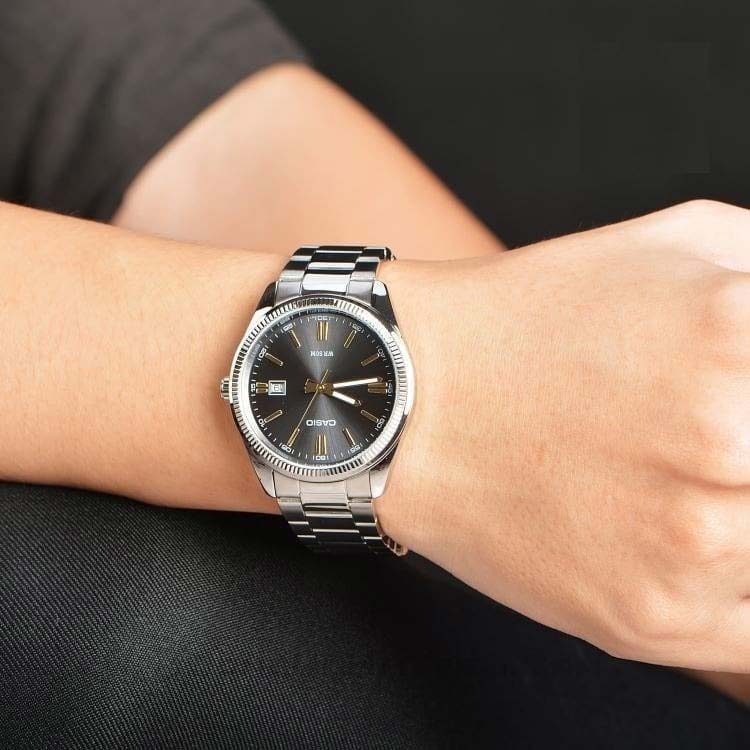Японские наручные часы CASIO CASIO COLLECTION LTP-1302D-1A2