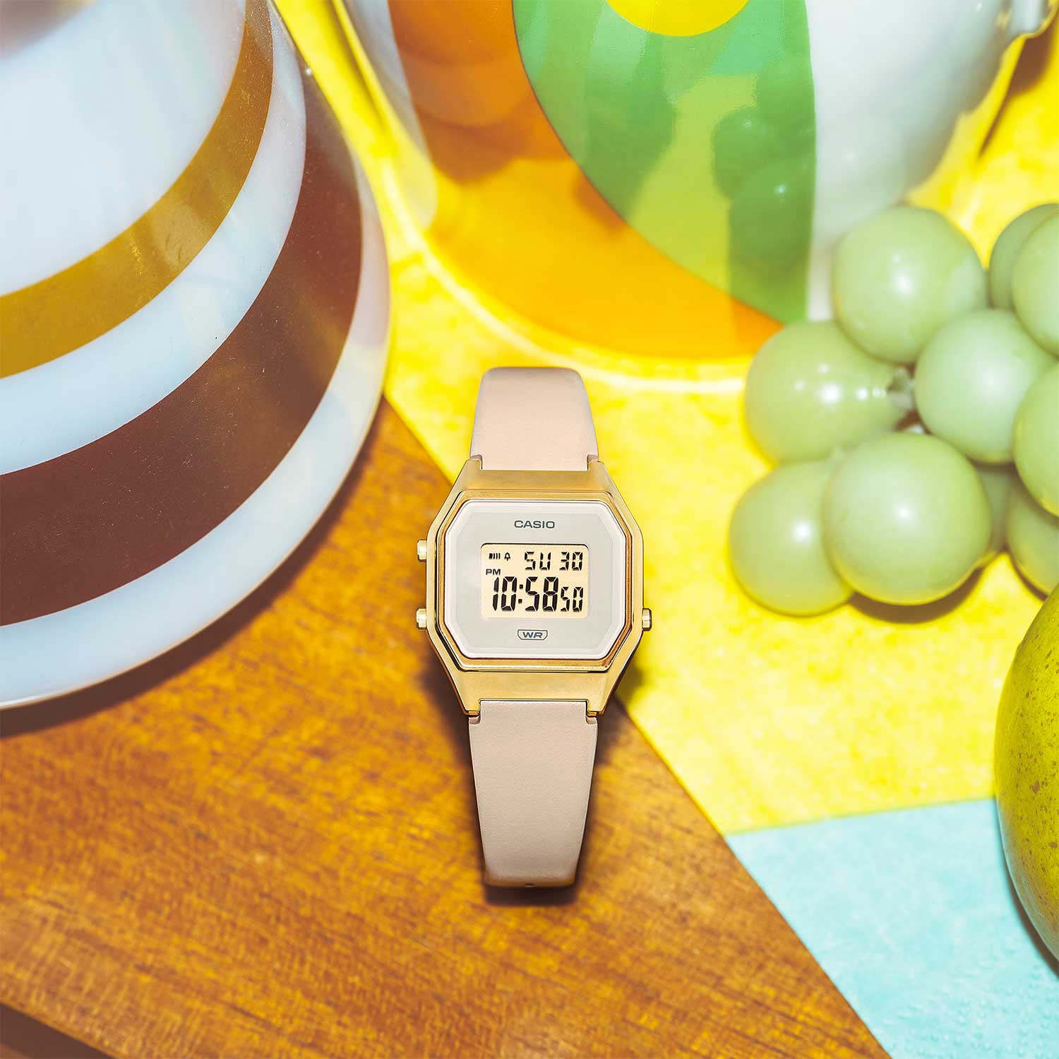 Японские наручные часы Casio Vintage LA680WEGL-4 с хронографом