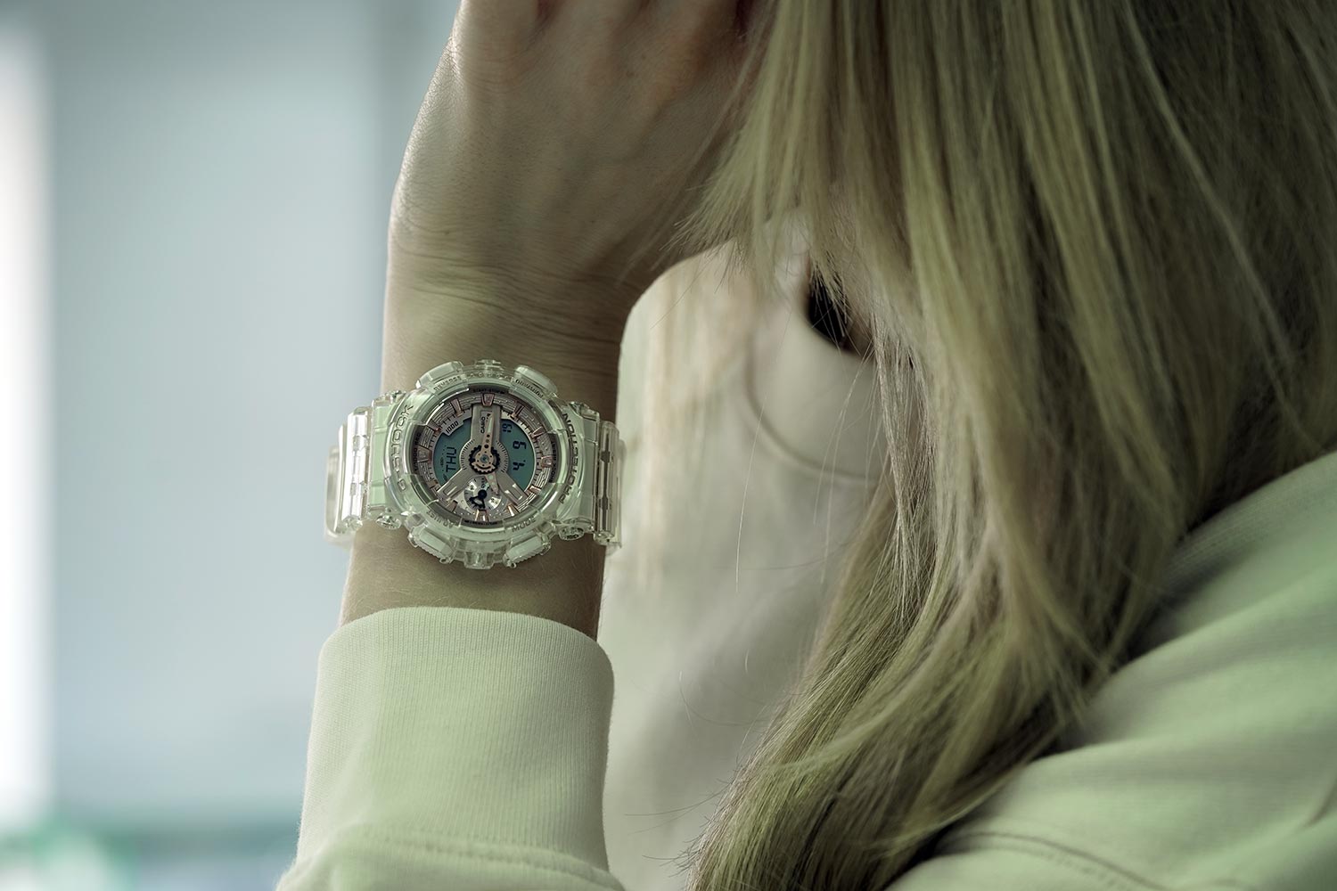 Японские наручные часы Casio G-SHOCK GMA-S110SR-7AER с хронографом