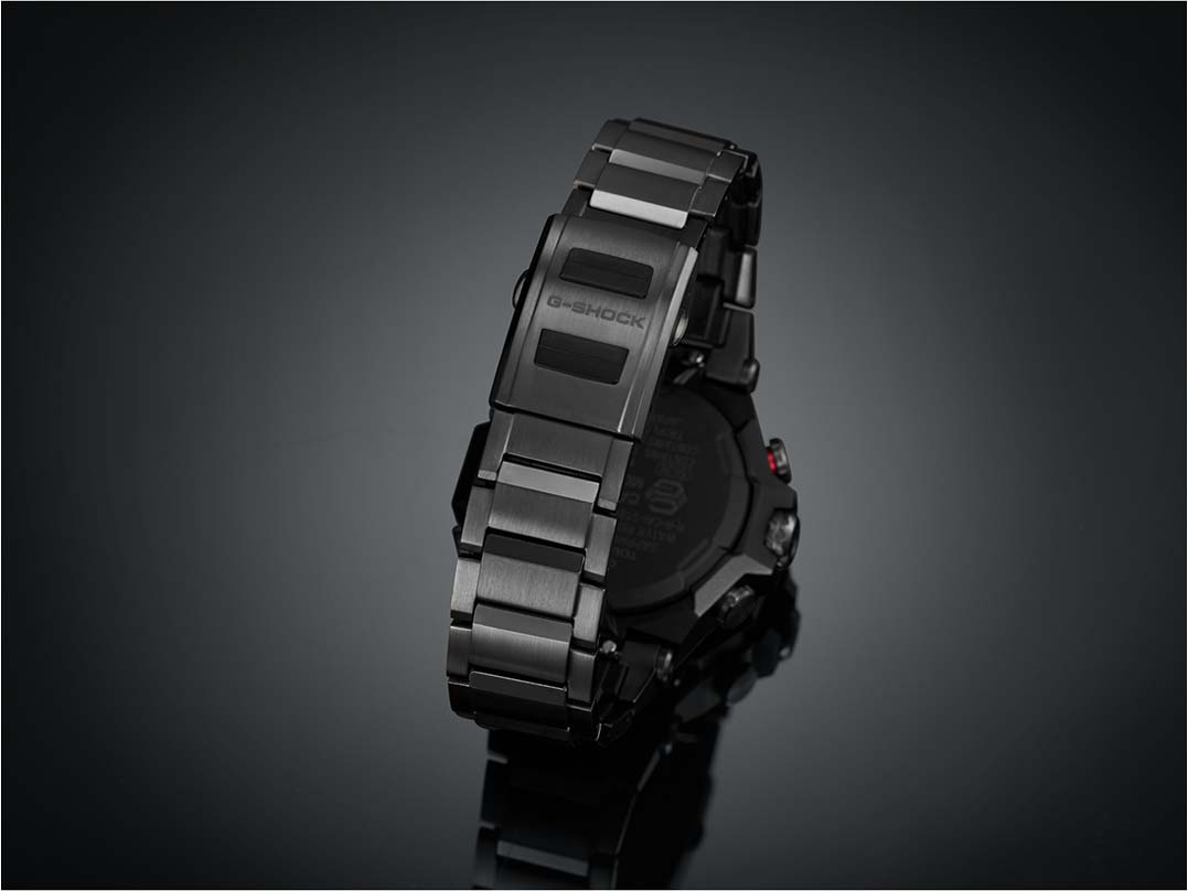 Японские наручные часы Casio G-SHOCK MTG-B2000BD-1A4ER с хронографом