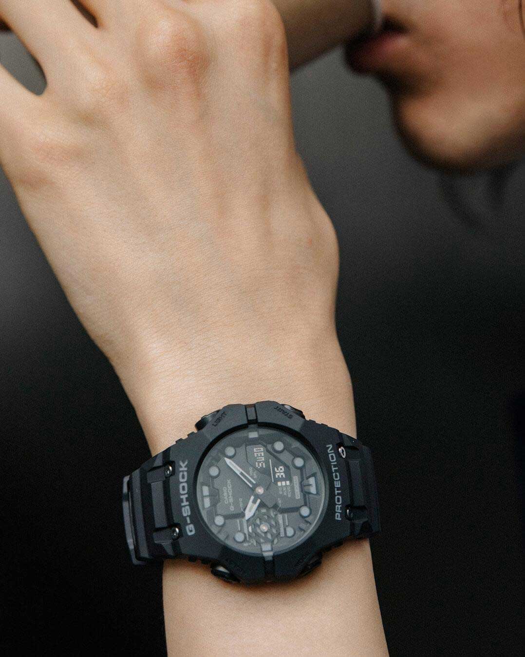 Японские наручные часы CASIO G-SHOCK GA-B001-1A