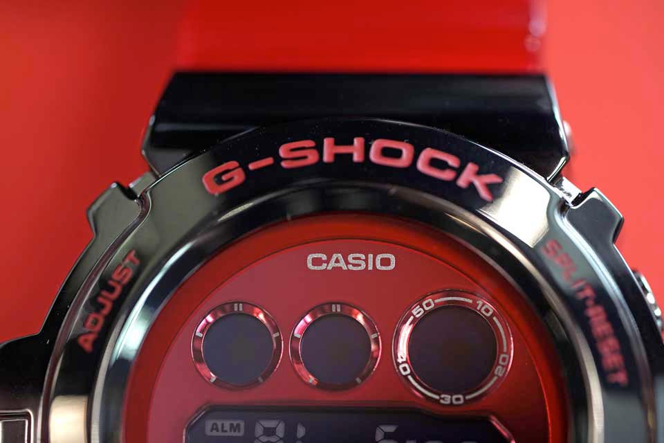 Японские наручные часы CASIO G-SHOCK GM-6900B-4ER