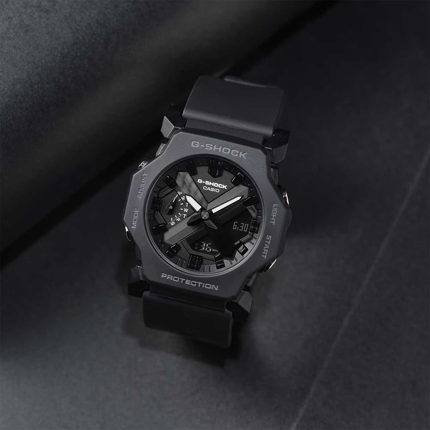 Японские наручные часы CASIO G-SHOCK GA-2300-1A