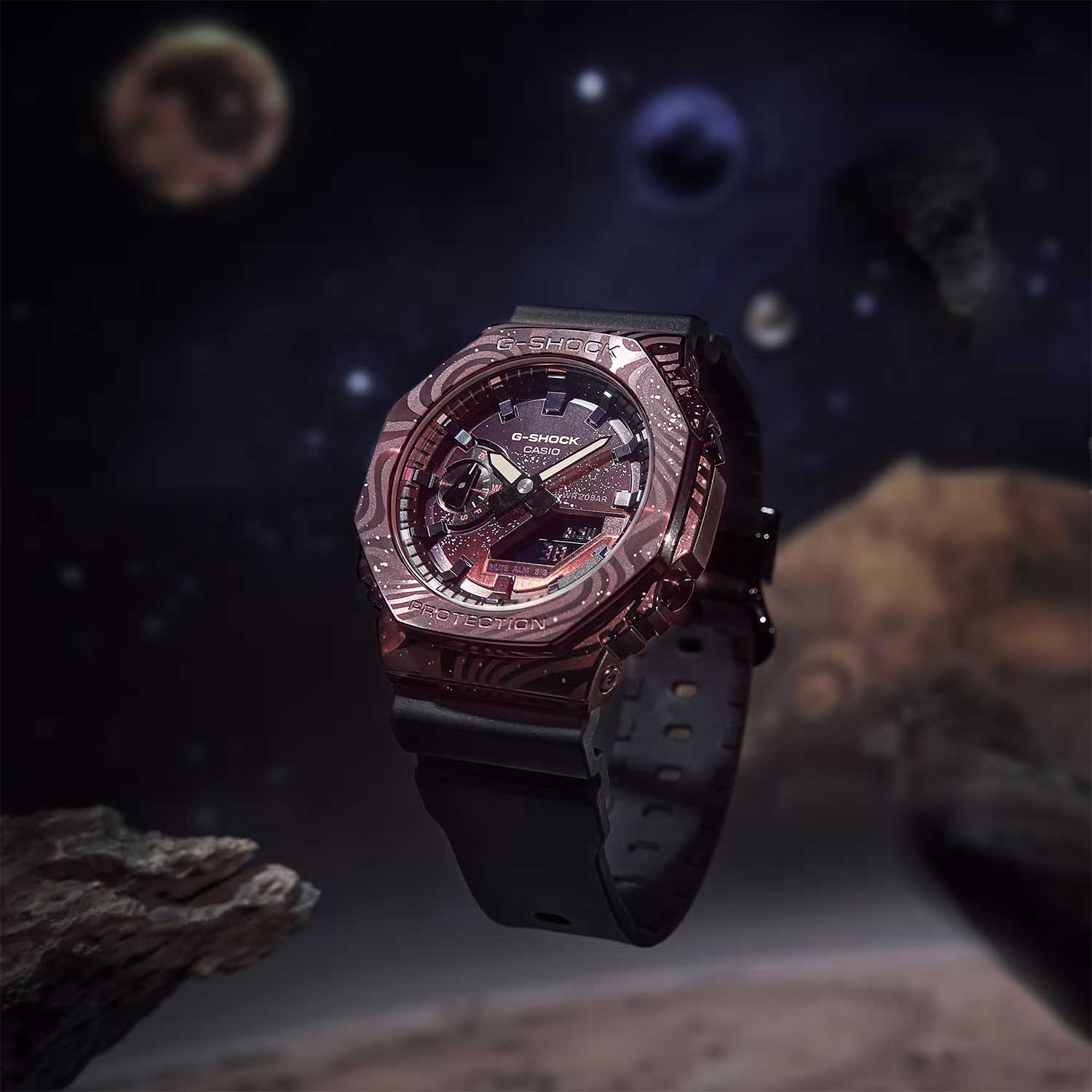 Японские наручные часы CASIO G-SHOCK GM-2100MWG-1A