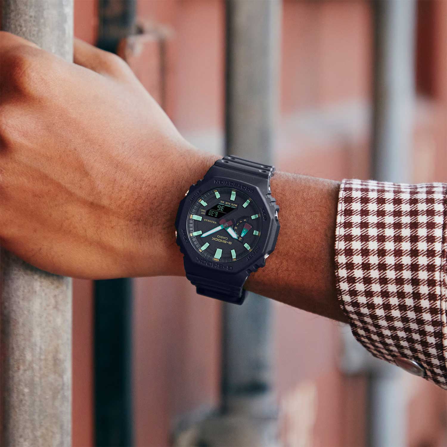 Японские наручные часы CASIO G-SHOCK GA-2100RC-1A