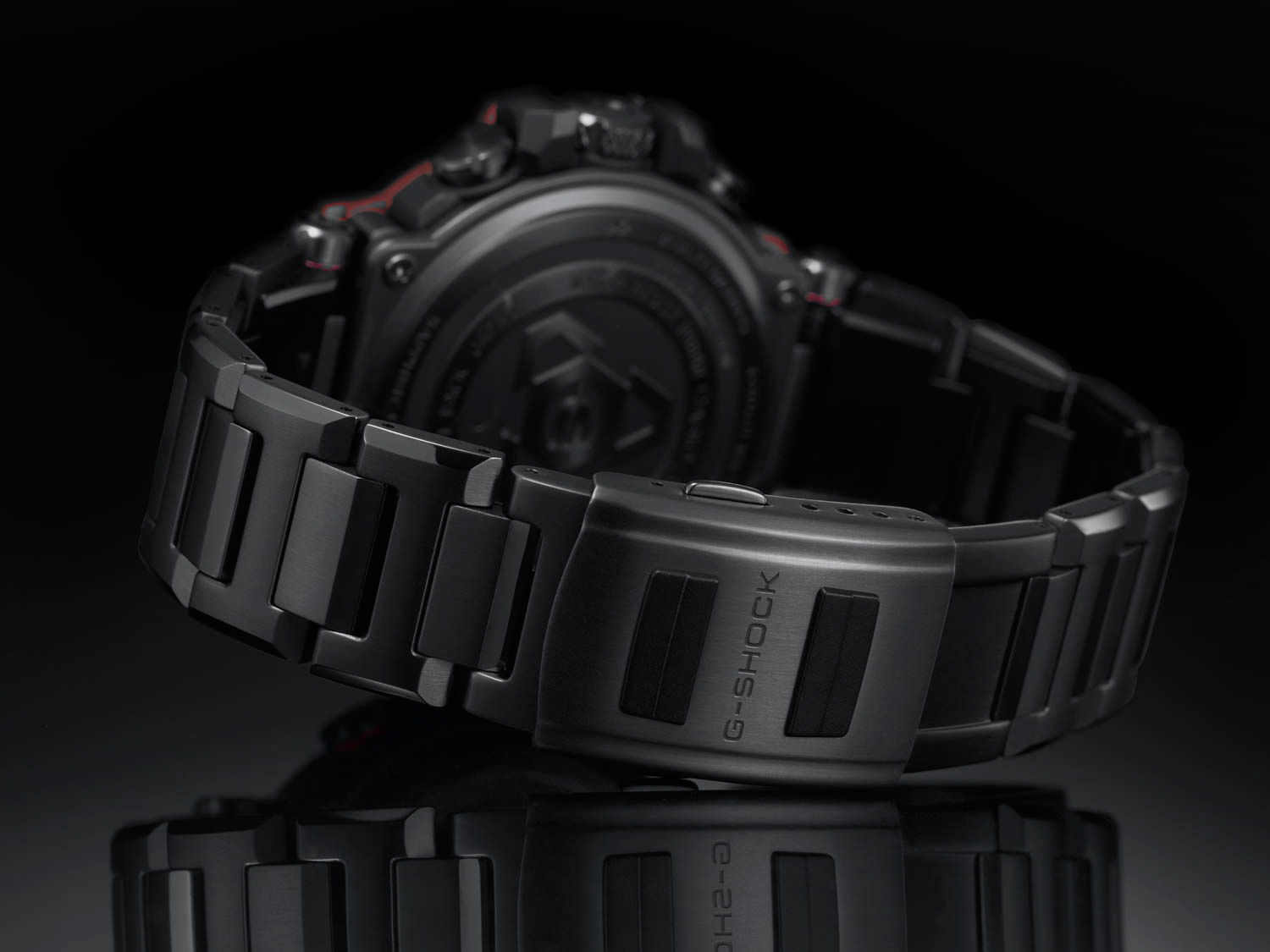 Японские наручные часы Casio G-SHOCK MTG-B1000XBD-1AER с хронографом