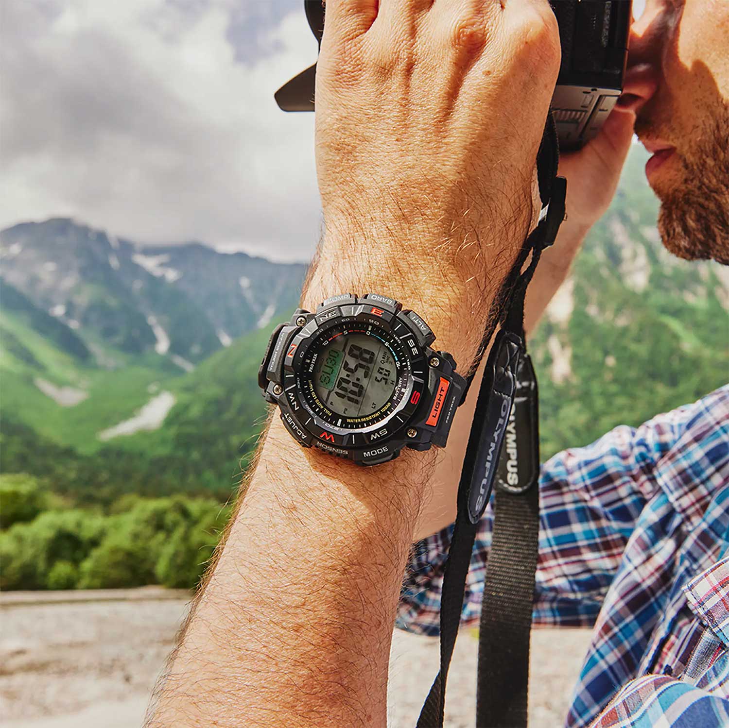 Японские наручные часы Casio Pro Trek PRG-340-1E с хронографом