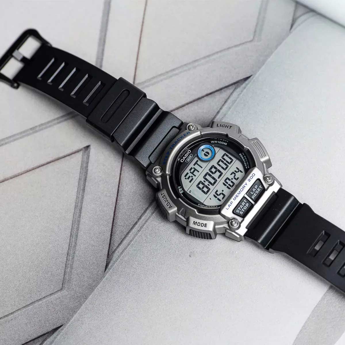 Японские наручные часы CASIO CASIO COLLECTION WS-2100H-1A2