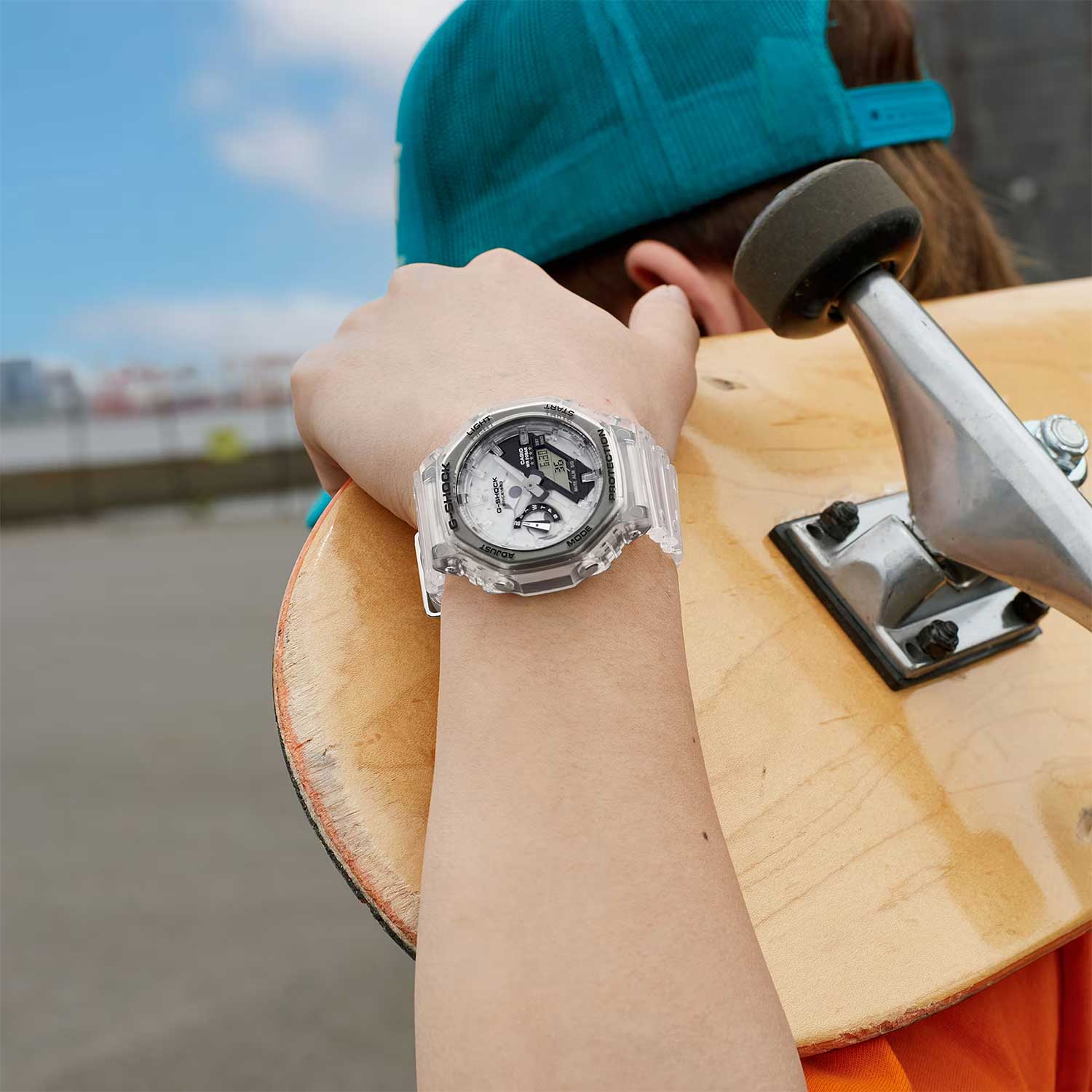 Японские наручные часы Casio G-SHOCK GA-2140RX-7A с хронографом
