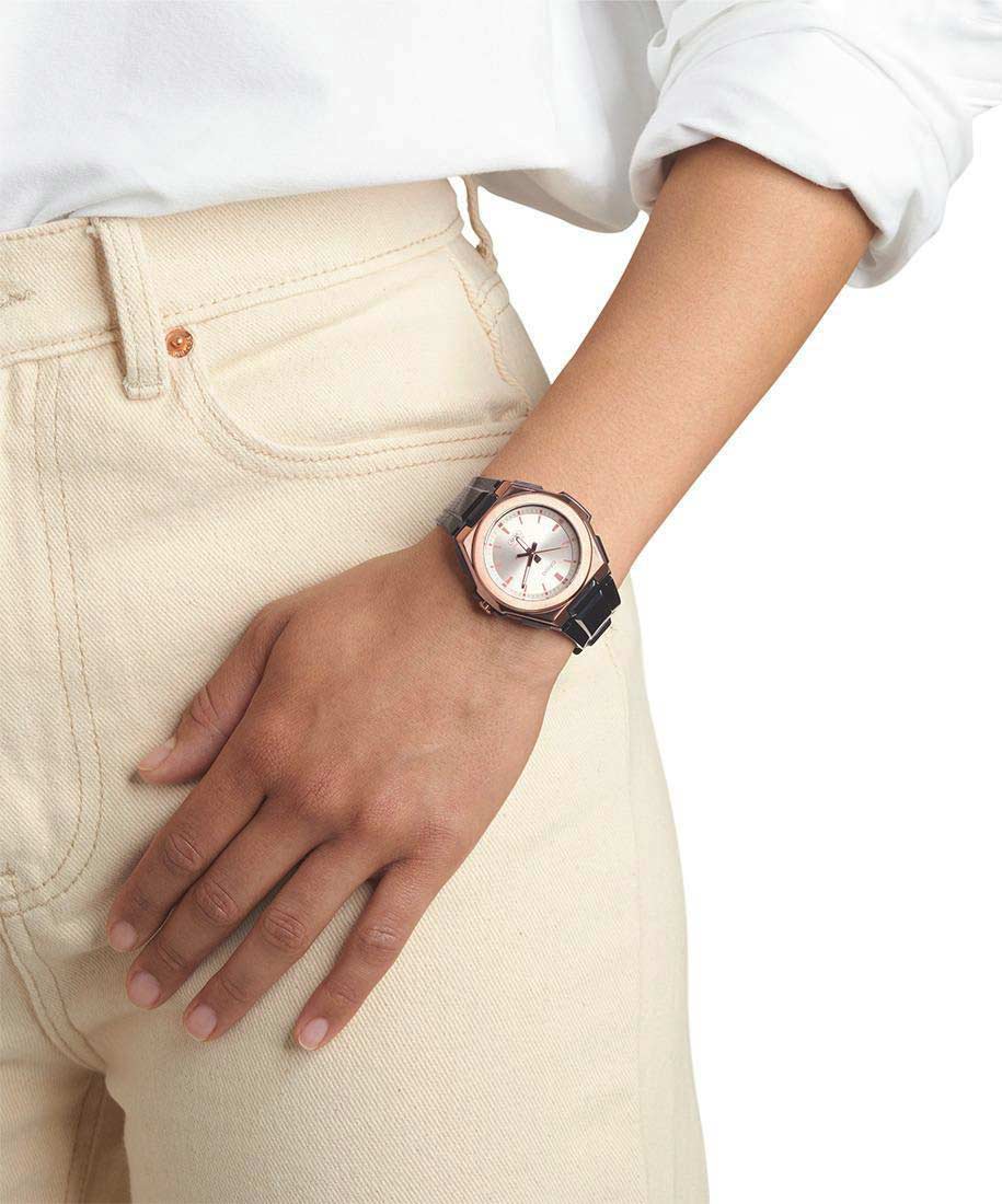 Японские наручные часы Casio Collection LWA-300HRG-5EVEF