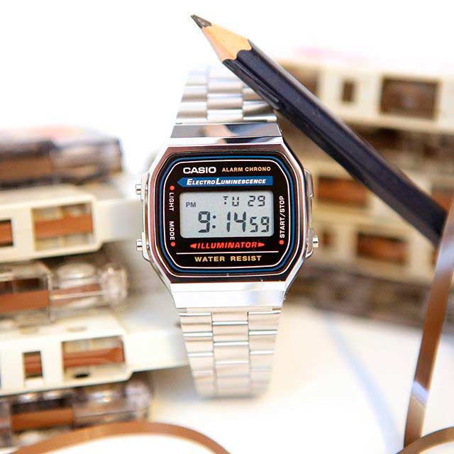 Японские наручные часы Casio Vintage A-168WA-1 с хронографом