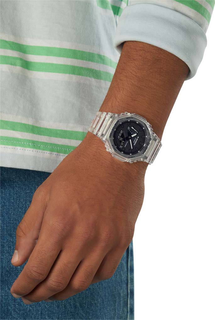 Японские наручные часы Casio G-SHOCK GA-2100SKE-7AER с хронографом